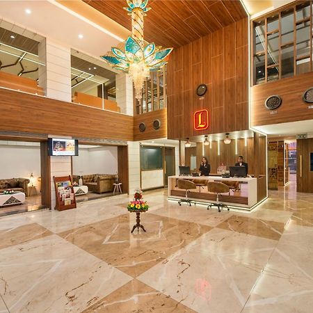 Lords Eco Inn Morbi Exteriér fotografie